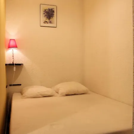 Serac - Location: En De La Station Mae-9049 *