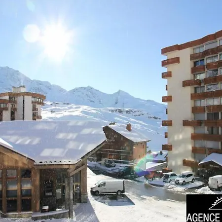 Serac - Location: En De La Station Mae-9049 Daire