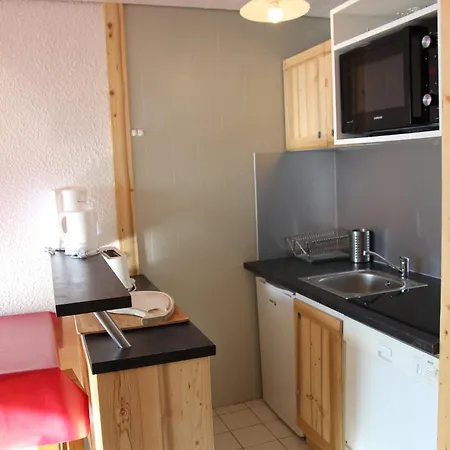 Apartment Serac - Location: En De La Station Mae-9049
